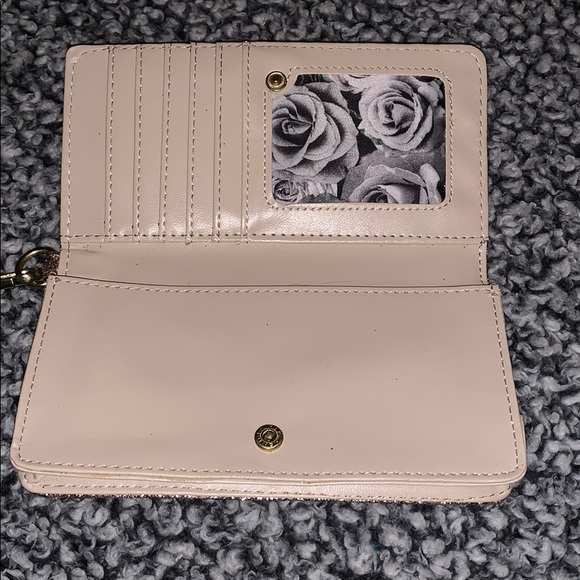 Never used!!! - Picture 2 of 3